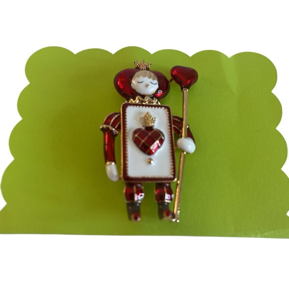 Vintage Red and White Queen of Hearts Brooch.